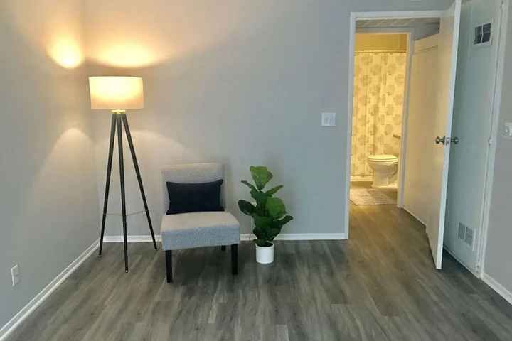$2250 : New 2bed 1bath available image 5