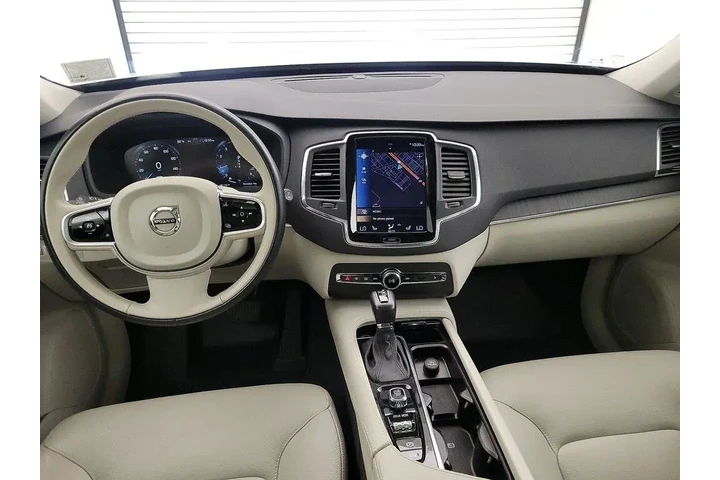 $26998 : Volvo XC90 2020 AWD T5 Momen image 9