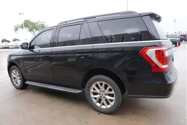 $31225 : Ford Expedition 2021 4x2 XLT image 4