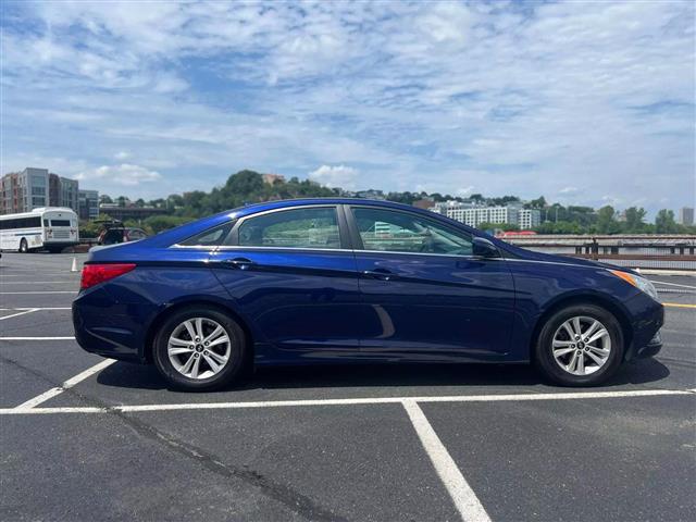 $7200 : 2013 HYUNDAI SONATA image 8