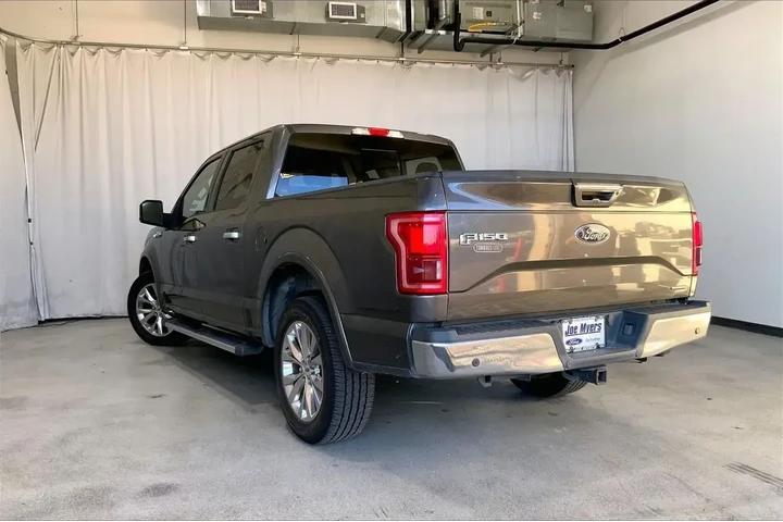 $17761 : Ford F-150 2016 4x2 Lariat 4 image 5