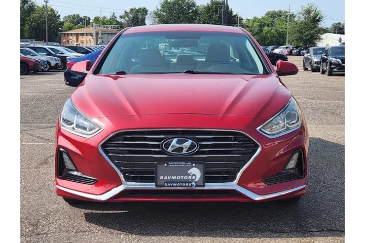 $12975 : 2019 Sonata SE image 6