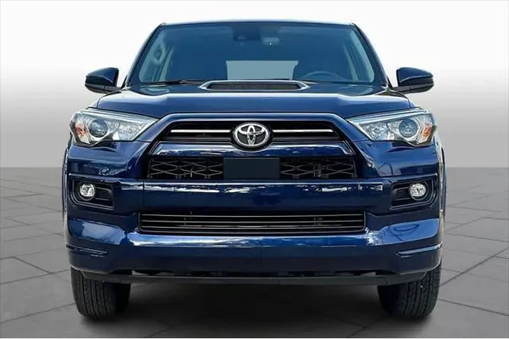 $37880 : Toyota 4Runner 2024 4x2 TRD image 4