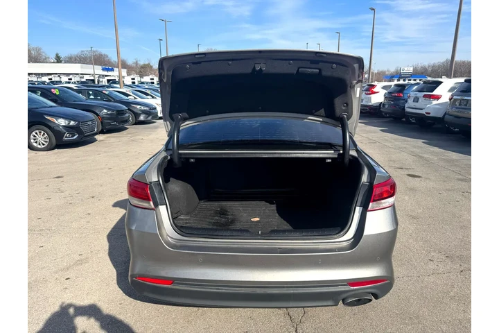 $10980 : 2018 Optima LX Auto image 10
