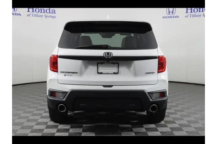 $34875 : Honda Passport 2024 AWD EX-L image 6