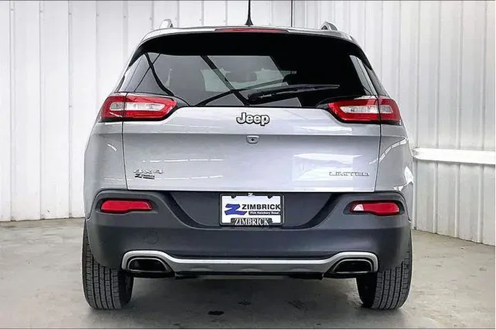 $14490 : Jeep Cherokee 2017 4x4 Limit image 4