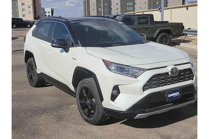 $27998 : Toyota RAV4 Hybrid 2021 AWD image 1