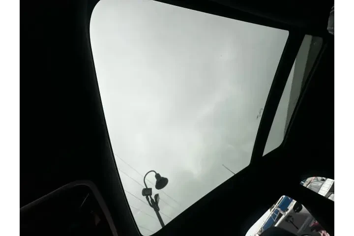 $23995 : 2019 RANGE ROVER VELAR image 3