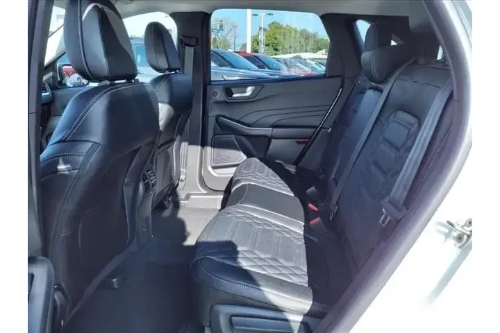 $28999 : Ford Escape Plug-In Hybrid 2 image 7