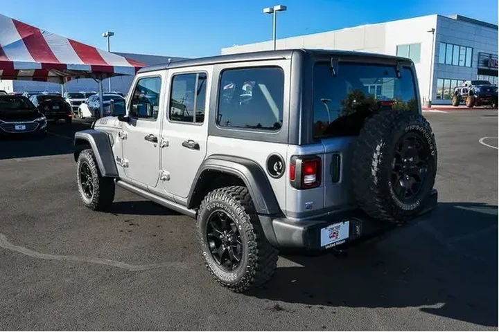 $29888 : Jeep Wrangler Unlimited 2021 image 3