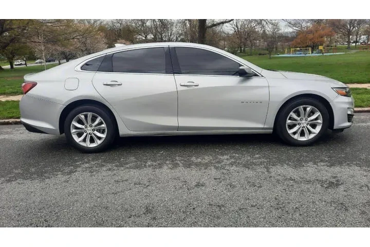 $9995 : 2019 Malibu LT image 6