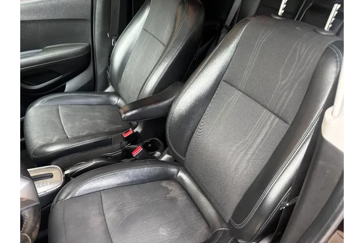 $5500 : 2016 Trax LT image 9