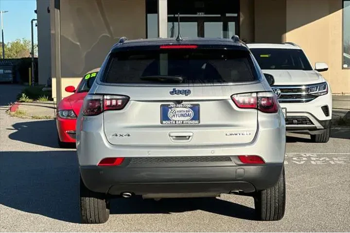 $24990 : Jeep Compass 2025 4x4 Limite image 5