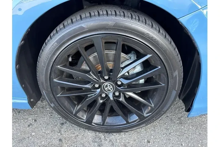 $27388 : Toyota Camry 2023 XSE 4dr Se image 8