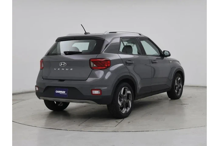 $18998 : Hyundai VENUE 2023 SEL 4dr C image 8