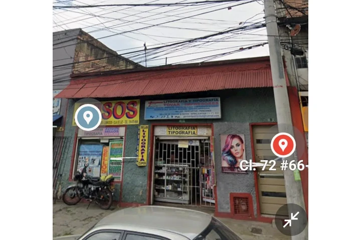 $737000000 : VENDO CASA AV.CALLE 72  CRA.66 image 1