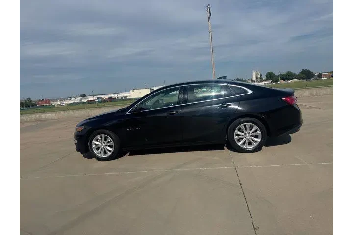 $16350 : Chevrolet Malibu 2020 LT 4dr image 8
