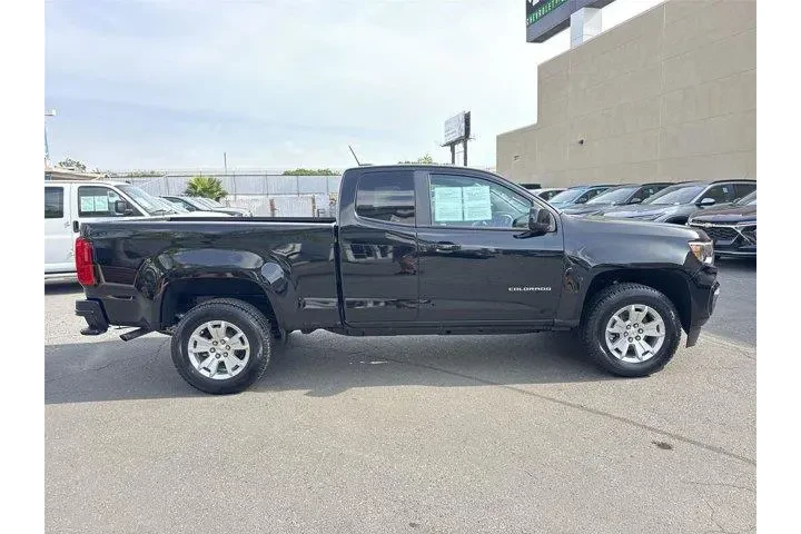 $20800 : Chevrolet Colorado 2022 4x2 image 2