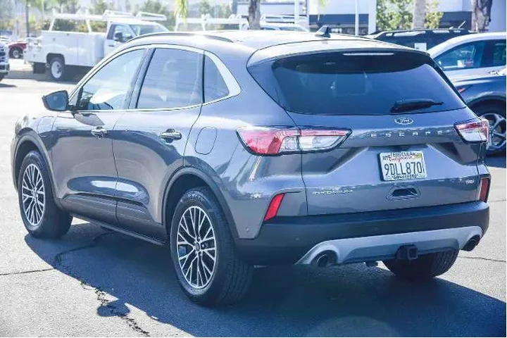 $24550 : Ford Escape Plug-In Hybrid 2 image 6