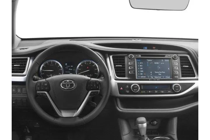 $14990 : Toyota Highlander 2017 XLE 4 image 7