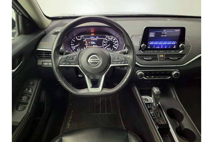 $21998 : Nissan Altima 2022 2.0 SR 4d image 10