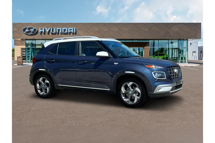 $22997 : Hyundai VENUE 2025 Limited 4 image 10