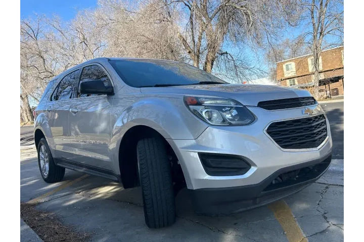 $8900 : 2016 Equinox LS image 1