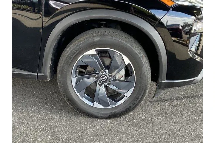 $19222 : Nissan Rogue 2025 AWD SV 4dr image 10