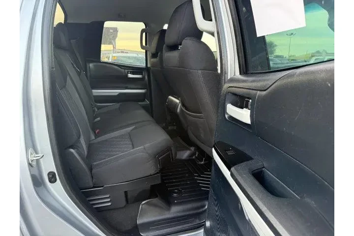 $24795 : Toyota Tundra 2014 4x4 SR5 4 image 7