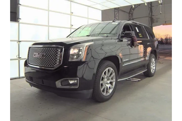 $24492 : GMC Yukon 2017 4x4 Denali 4d image 1