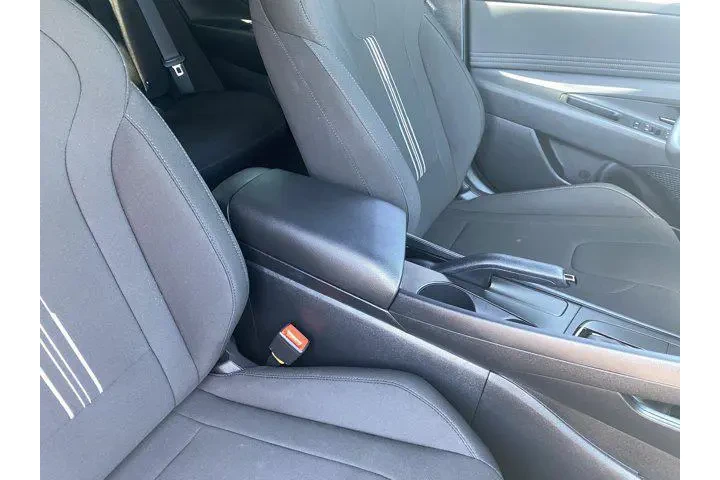 $19988 : Hyundai ELANTRA 2025 SEL Spo image 10