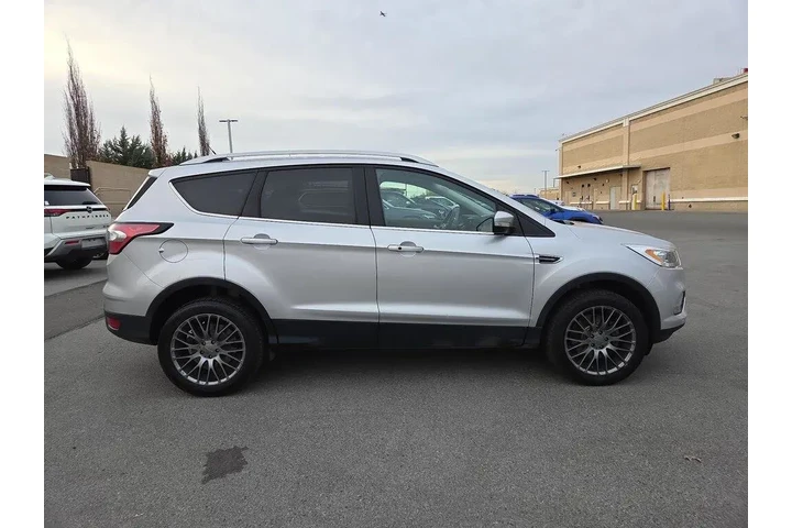 $15998 : Ford Escape 2018 AWD Titaniu image 4