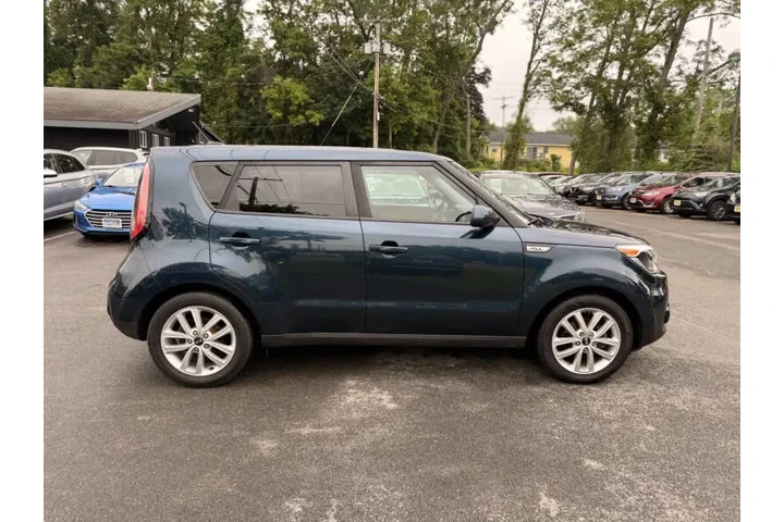 $9500 : 2018 Soul + image 8