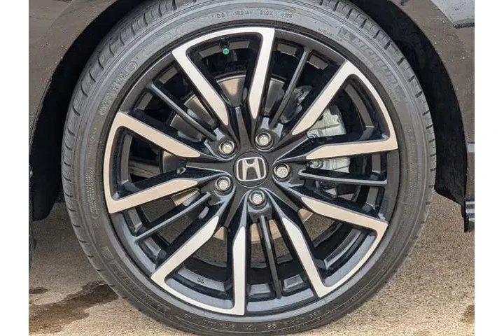 $32796 : Honda Accord Hybrid 2024 Tou image 9