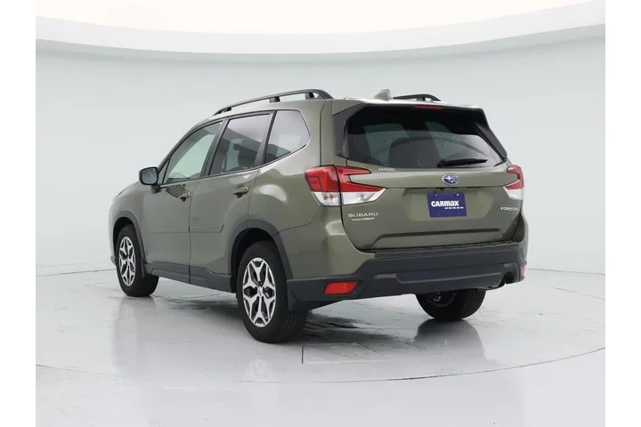 $29998 : Subaru Forester 2023 AWD Pre image 2