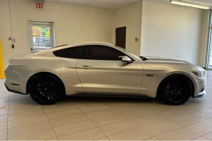 $32340 : Ford Mustang 2017 GT 2dr Fas image 3