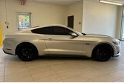 $32340 : Ford Mustang 2017 GT 2dr Fas thumbnail
