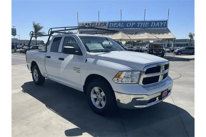 $25488 : Ram 1500 Classic 2023 4x2 SL image 2