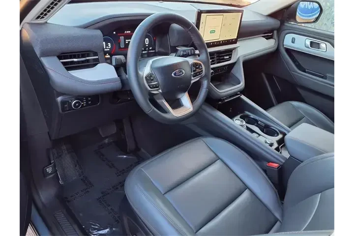 $37999 : Ford Explorer 2025 Active 4d image 5