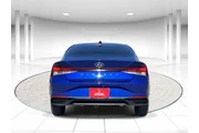 $19258 : Hyundai ELANTRA 2023 SEL 4dr thumbnail