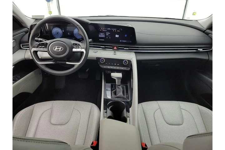 $24998 : Hyundai ELANTRA 2025 Limited image 9