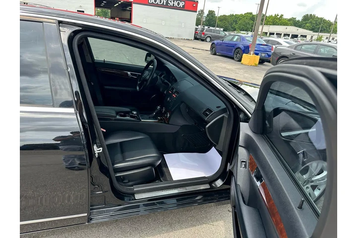 $5980 : 2009 Mercedes-Benz C-Class 4d image 9