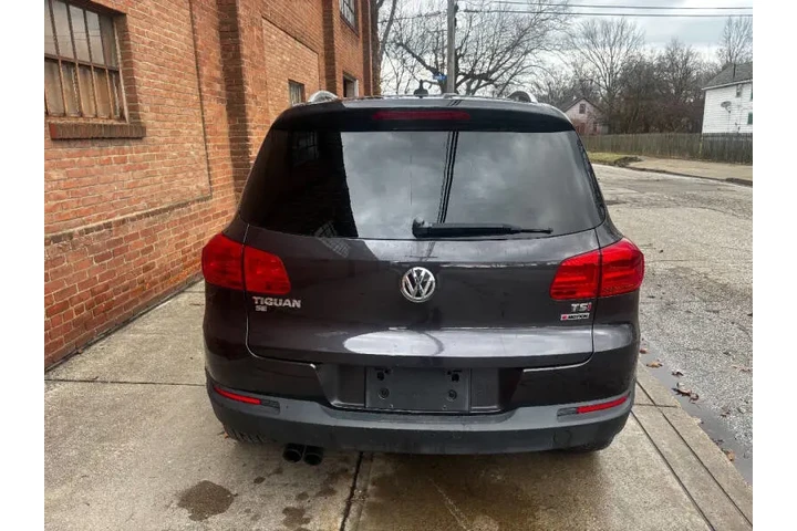 $10000 : 2016 Tiguan 2.0T SE 4Motion image 5
