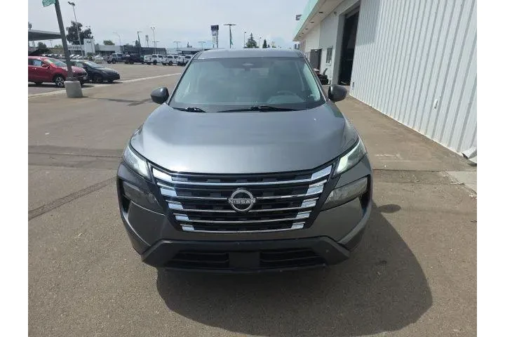 $20900 : Nissan Rogue 2024 S 4dr Cros image 2