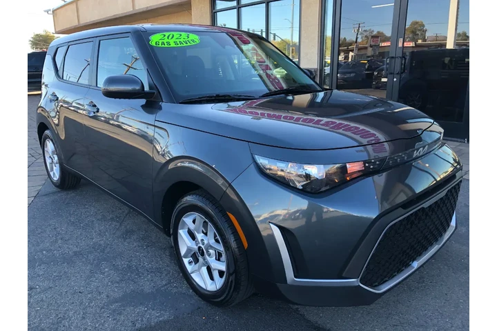 $15322 : 2023 Soul LX CVT image 8