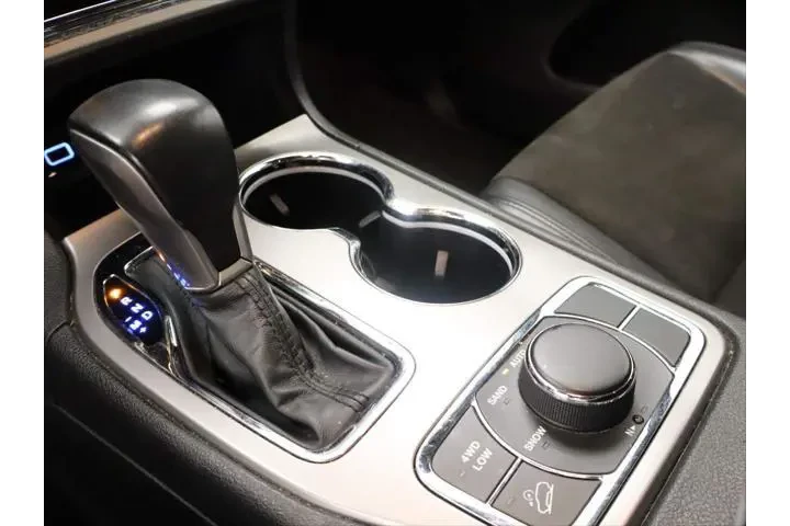 $24738 : Jeep Grand Cherokee WK 2022 image 9