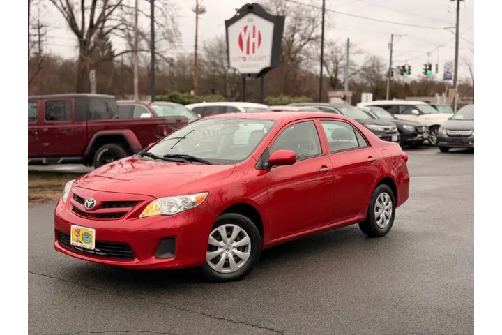 $11995 : 2013 Corolla L image 3