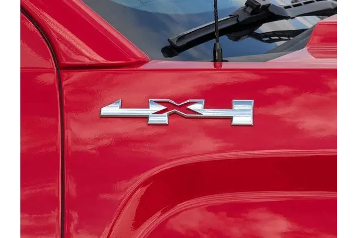 $31436 : GMC Sierra 1500 2018 4x4 SLT image 10