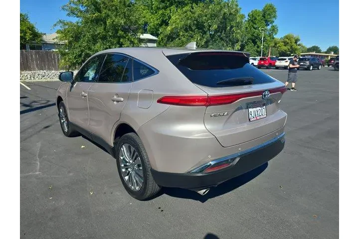 $35995 : Toyota Venza 2023 AWD Limite image 5