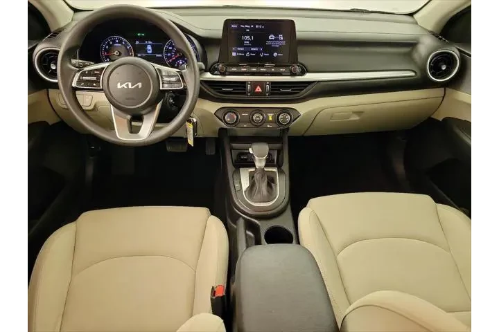 $18998 : Kia Forte 2023 LXS 4dr Sedan image 9